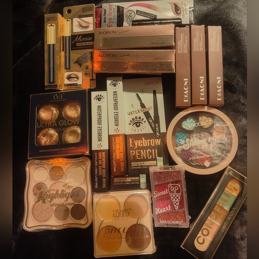 Make up bundle